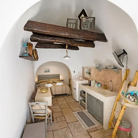 Trullo 11 Holiday home